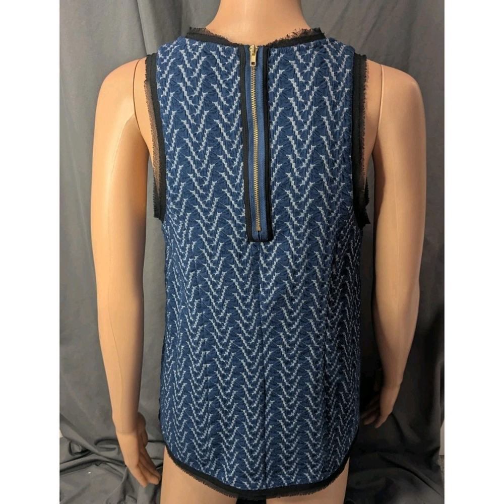 Anthropologie Postmark Woman Medium Textured Tank blue white chevron black lace - Picture 4 of 8